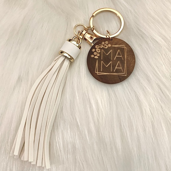 FREE GIFT💫White Tassel & Engraved Wood Mama Charm Gold Keychain Ring Clasp - Picture 1 of 3